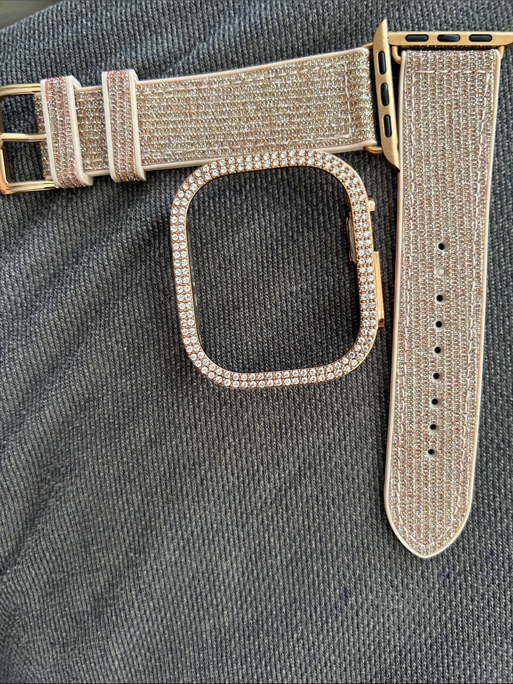 Rose Gold Crystal Apple Watch Band and Bezel Set new w tags